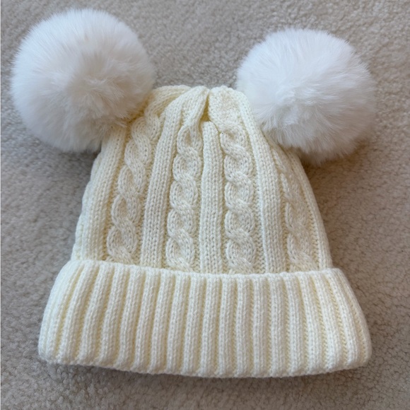 Mini Boden Other - BNWOT Mini Boden Cozy White Cream Knit Pom-Pom Hat for Kids